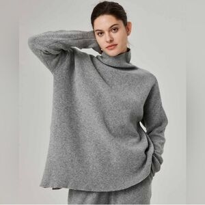 Nap Loungewear Slant Turtleneck Sweater 100% Wool Assymetrical Hem Gray Large